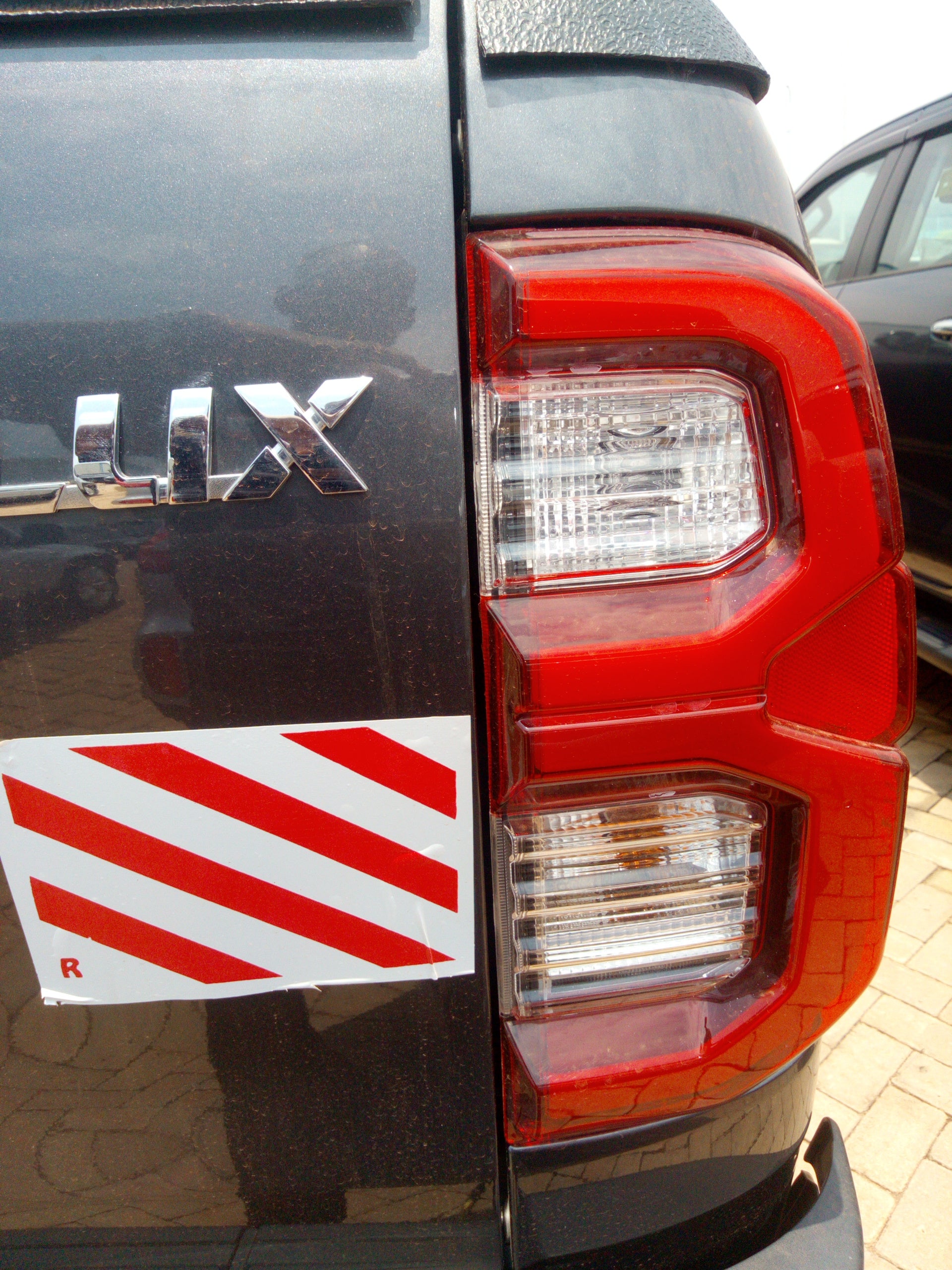 2025 Hilux 4x4
